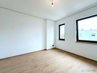 Prodej rodinného domu 4+kk, 137 m², dvougaráž, pozemek 376 m - 15