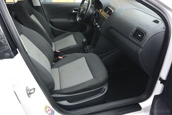 PRODÁM Volkswagen Polo 1.2TSi 66kW NAVI,KLIMA - 15
