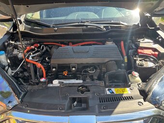 Honda CR-V 2.0 e-HEV, 52 tis.km - 15