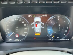 Volvo XC90, D5-INSCRIPTION-7Míst-cena vč.DPH - 15