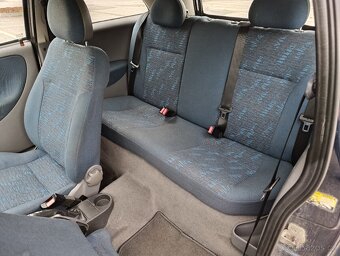 Opel Corsa 1.2 16V, benzín - 15