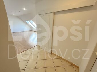 Prodej nadstandartní bytové jednotky 3 plus 1 OV 128 m2 - 15