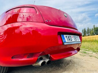 Alfa Romeo GT 2009 1,9JTD 110KW JEN 120tis. km. Bez koroze - 15