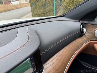 Mercedes E400 4Matic 245kW AMG Airmatic Pano - 15