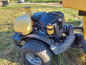 Prodám zahradní traktor Stiga Park Royal (r. v. 2000) po kom - 15