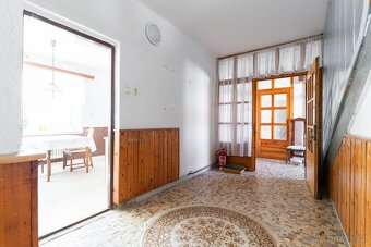 Prostorný byt 3+1 s terasou a parkováním / TOP cena za 1 m² - 15