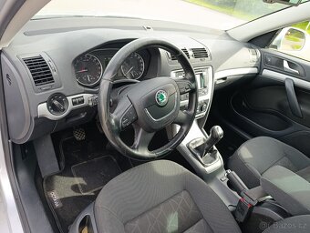 Škoda Octavia 1.6 TDI Family 77kw, 2012/11, xenony - 15