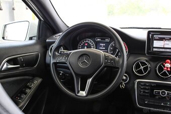 Mercedes-Benz A trieda 180 - 15