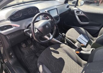 Peugeot 2008 1.2i Klima, Tempomat benzín manuál 60 kw - 15
