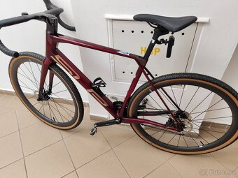 Superior X-Road Di2. L-56 silnice-gravel. - 15