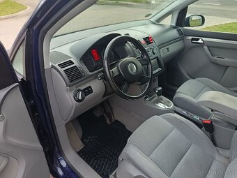 Volkswagen Touran 2.0 TDI - 103 kW -DSG - 7 místní - 15