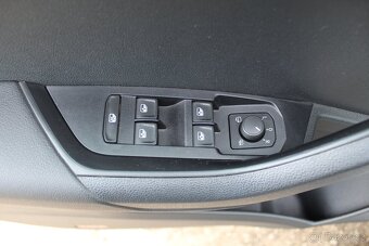 Škoda Karoq Sportline 1.5 TSI 110Kw 1.majitel 54600km kamera - 15