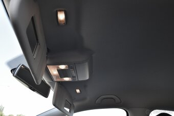 Volkswagen Polo 1.4 16V COMFORTLINE AUTOMAT,DKLIMA,TEMP,NAVI - 15