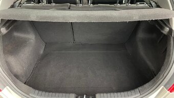 Kia Cee´d, 1.4CVVT / 2X SADA ALU KOL /RV 2/2011 - 15