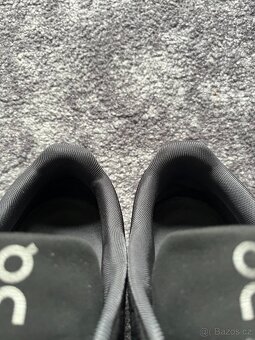 8x boty On Running Cloud vel. 44 - 45 - 15