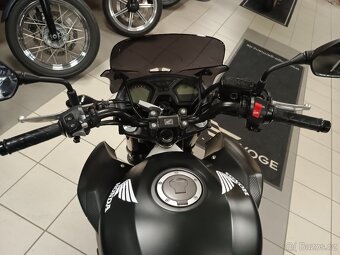 HONDA CB650F TOP STAV 13000KM - 15