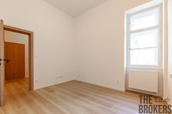 Prodej bytu 3+KK, 105 m² – Pernerova, Karlín - 15