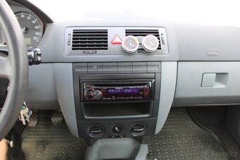 Škoda Fabia, 1,2i 47KW, 1.maj., ČR, serviska, r.v. 2003 - 15