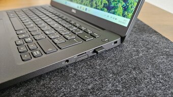 UltraBook Dell Latitude 7400 - 15