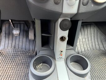 Mitsubishi Colt 2008 - 15