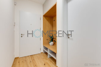 Pronájem moderně zařízeného bytu 2+kk (54,6 m²) s předzahrád - 15