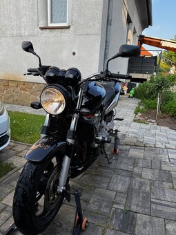 Honda Hornet 900, 2004 - 15