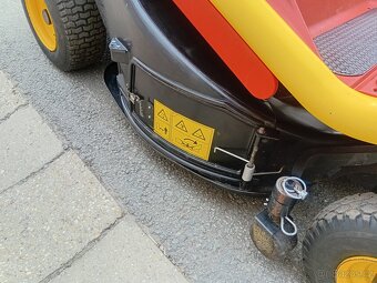 Prodám zahradní traktor Rider Outils-wolf 13Hp Honda Hydro - 15