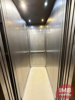 Prodej bytu 3+1 s lodžií v Kraslicích - 15