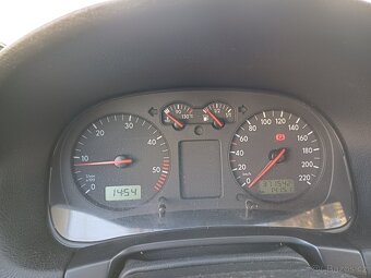 VW Golf 4 1.9 TDI, Klima, ESP - 15