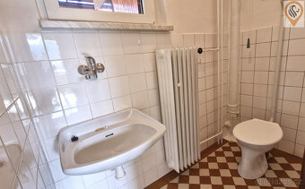 Rodinný dům i k rekreaci Javorná na Šumavě - 15