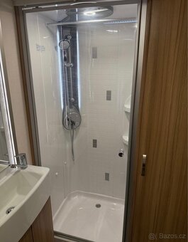 Luxusní zimní karavan Lunar Clubman CK 2019 – ALDE - 15