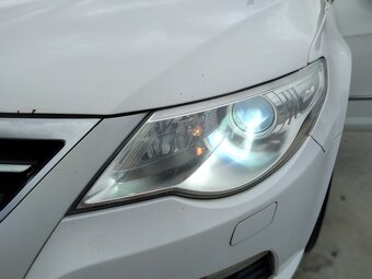 VOLKSWAGEN PASSAT CC 2.0 TDI DSG ČR - 15