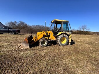 Traktorbagr JCB 3D - 15