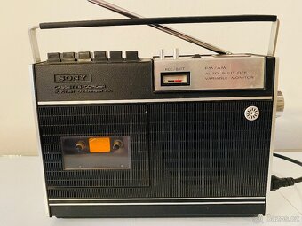 Radiomagnetofon Sony CF 150, 70.léta - 15