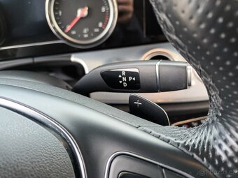 Mercedes-Benz Třídy E 2,0 220D 4MAT,ALLTERRAIN,ČR - 15
