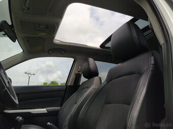 Suzuki Vitara 1.6 VVt Allgrip, 4x4, kamera, navigace, park. - 15