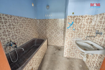 Prodej rodinného domu, 280 m², Buštěhrad, ul. Sladkovského - 15