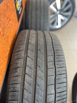 Originál Alu kola AUDI Q8 21” 10Jx21 ET20 pneu 285/45/21 - 15