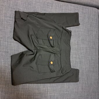 Oblečení dámský - 15