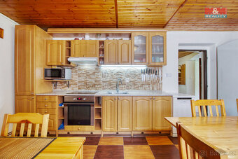 Prodej rodinného domu, 233 m², Strašín, ul. Lazny - 15