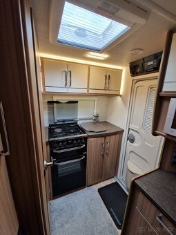 Malý Lehký karavan LUNAR COSMOS 352  - 15