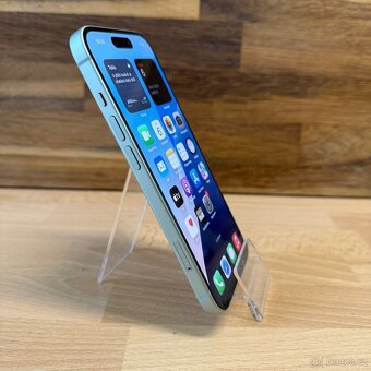 iPhone 15 128GB světle zelený (12 měsíců záruka) - 15