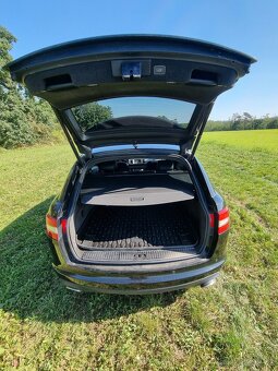 Jaguar XF Sportbrake 3.0D, 202kw, S paket, 19" disky - 15