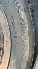 Rezerva VW 205/55/R16 (zamluveno) a druhá 195/65/R15 by - 15