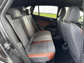 Volkswagen ID.4, 82kWh,SoH 88%,T. Čerpadlo, vč.DPH 529 000,- - 15