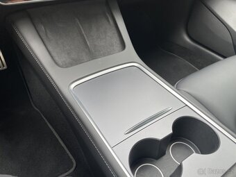 Tesla 3 Performance - 15