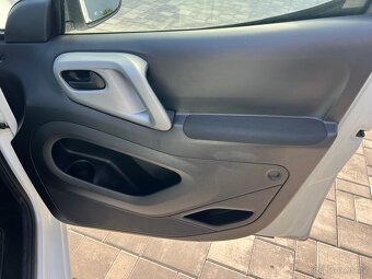 Peugeot Partner TEPEE 1.6 HDi 73kW NAVI ČR DPH - 15