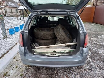 Benzínová Opel Astra 1.8 ..16V Tempomat - 15