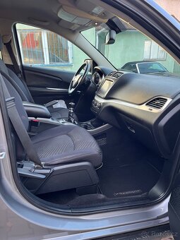 Fiat Freemont 2.0 JTD 7 míst - 15