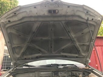 Nissan Almera 1.5i 66kw 2001 naj.142tis.km - 15
